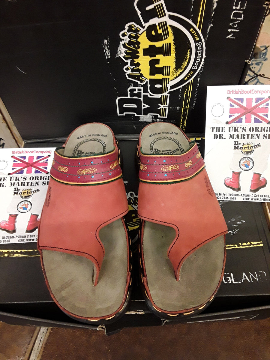 Dr martens sandals discount red