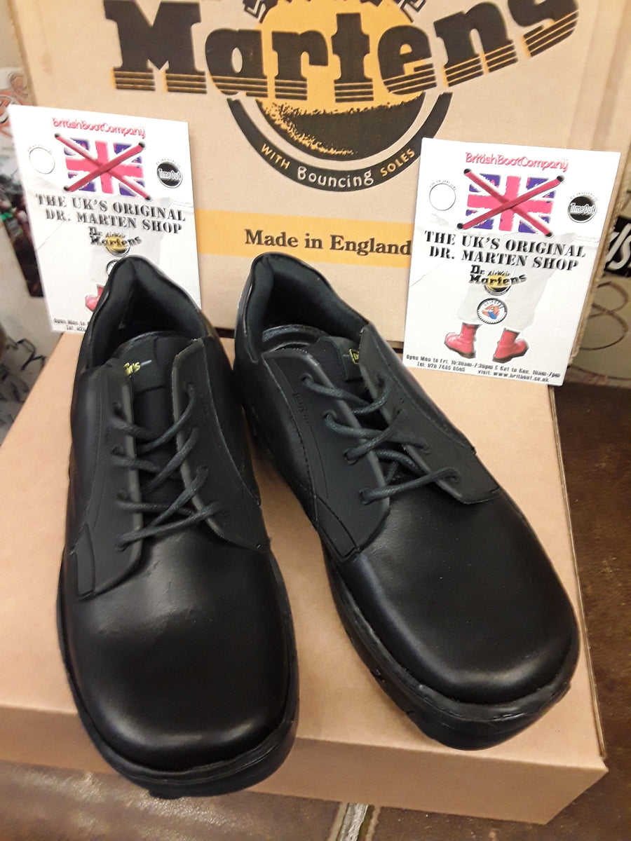 Dr Martens Black Lace up SHOE size 5 Made in England 9411