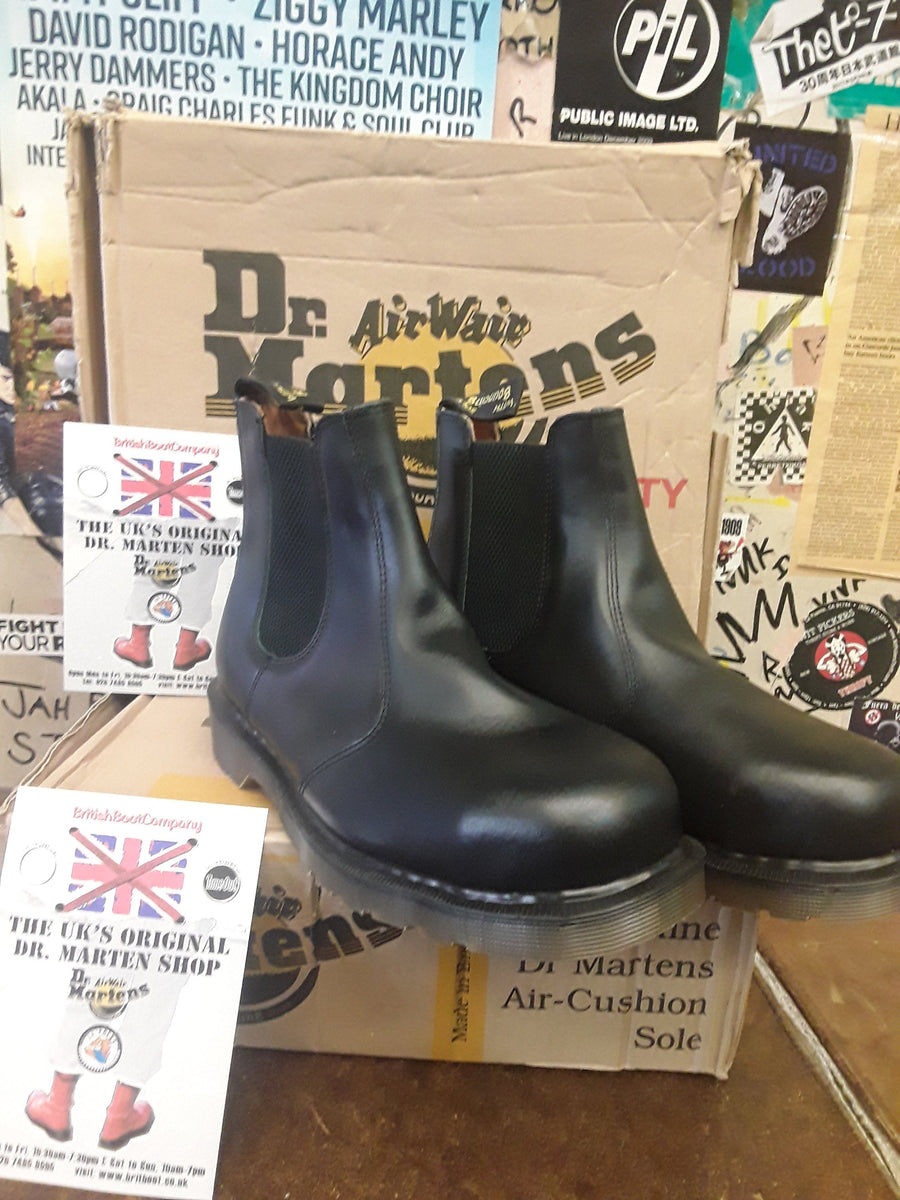 Dr Martens 2028 Made in England Steel Chelsea Boot Size 7