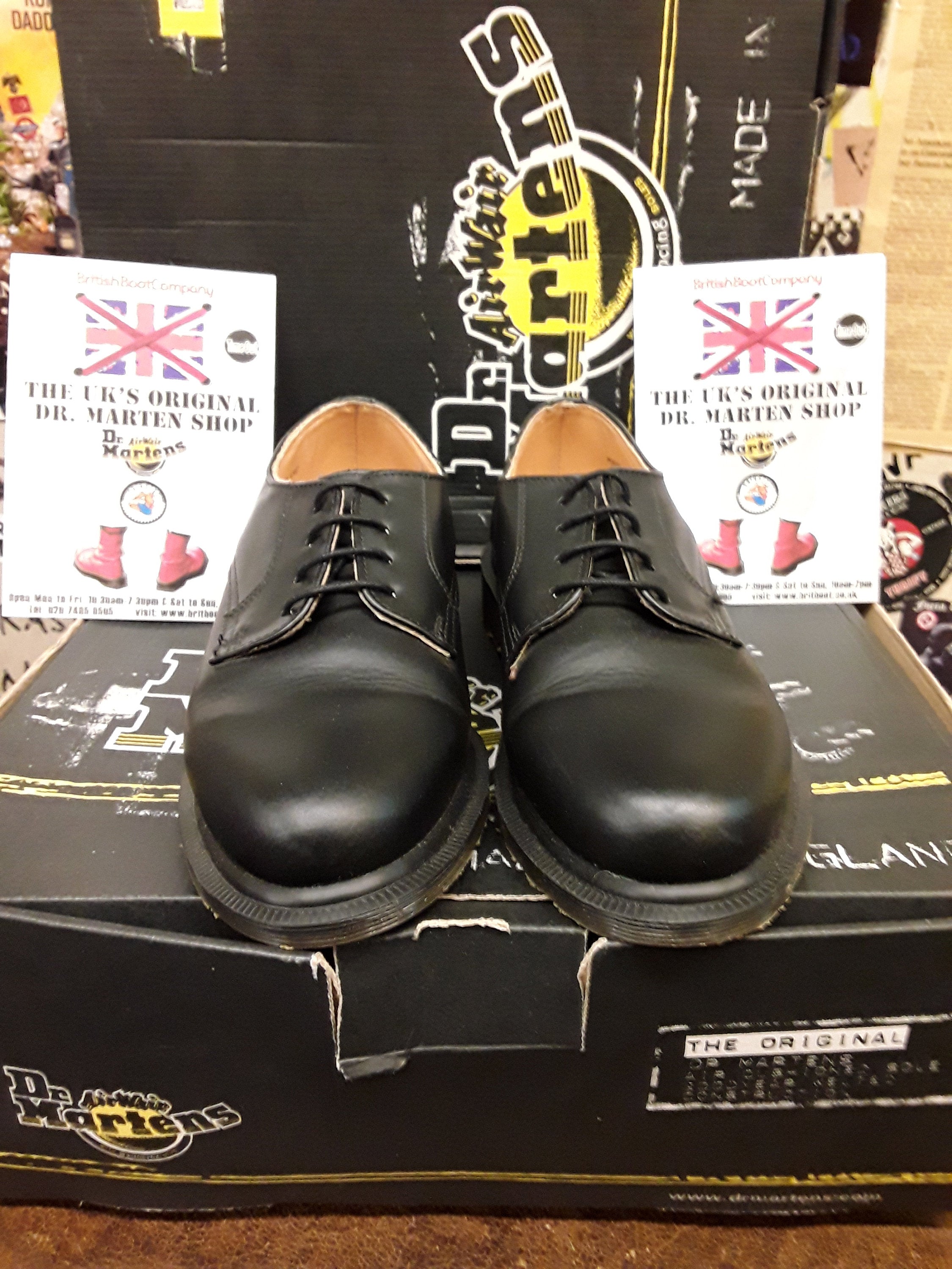 Size 5 black dr martens on sale