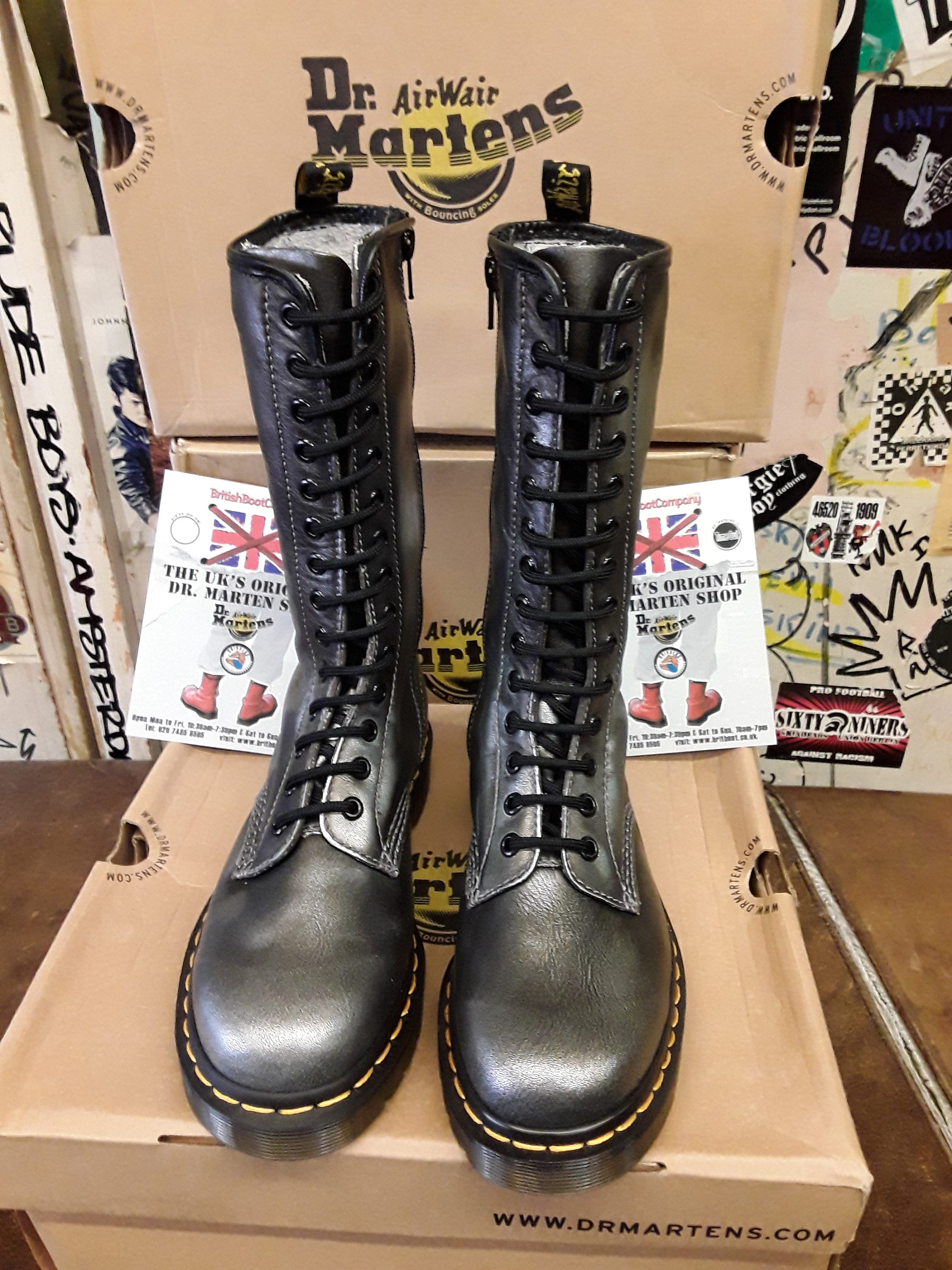 Dr Martens 1B99 Black and Silver Metallic Leather Size 5