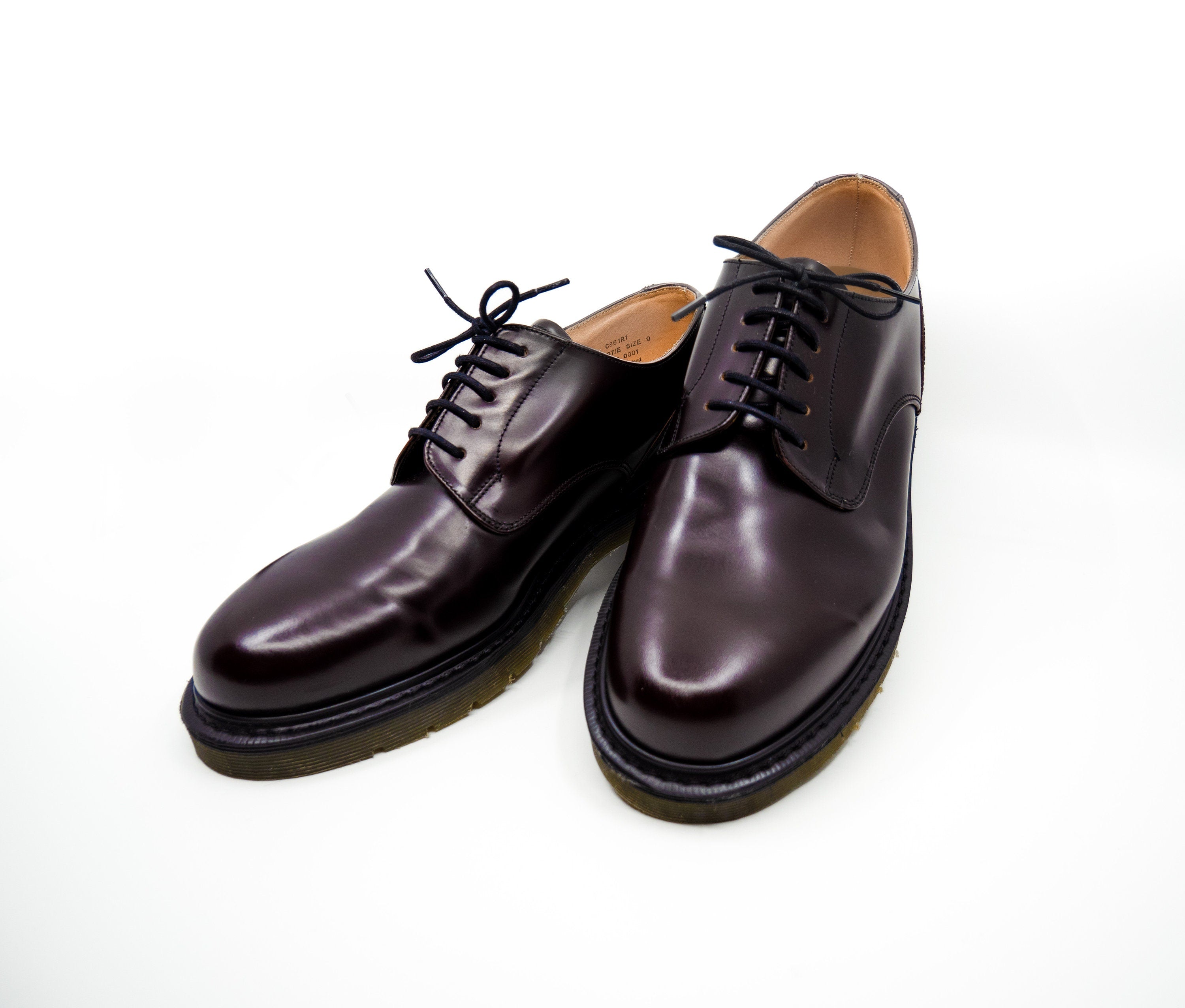 Loake Burgundy Shoes, Made in England, Classic Leather Gibson 5 Eyelet ...