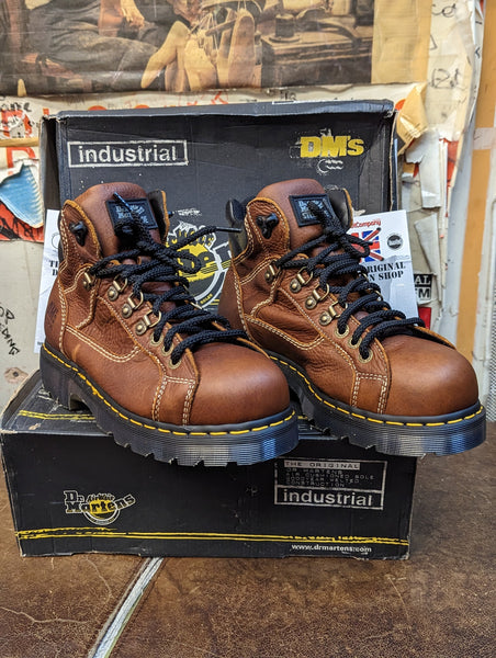 Dr martens boots size 8 online