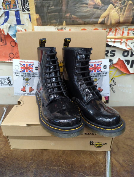 Dr martens outlet origen